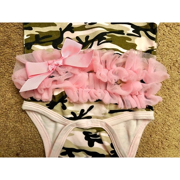 Ella Jackson baby girl camo tutu bodysuit Size 0-6 - Picture 2 of 5